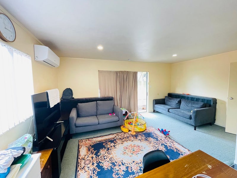 59 Kenderdine Road, Papatoetoe, Auckland - Carousel 2