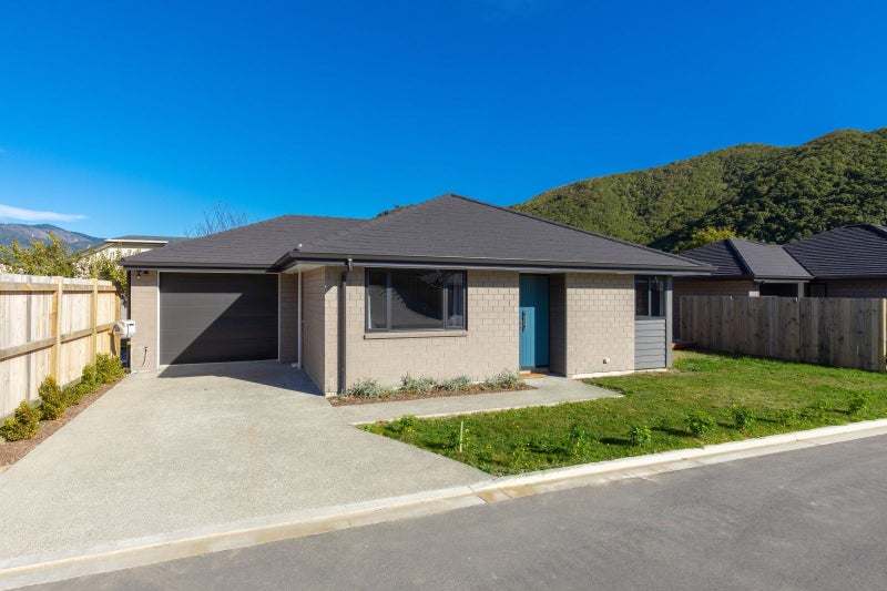 22 Discovery Way, Waikawa, Picton - Carousel 1