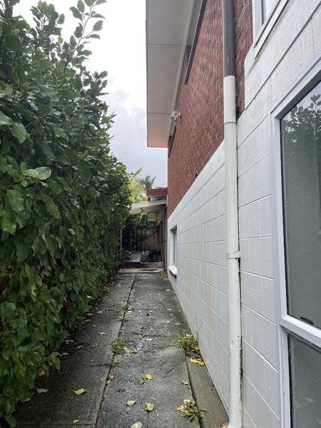 1/30 Alamein Avenue, Belmont, Auckland - Carousel 13