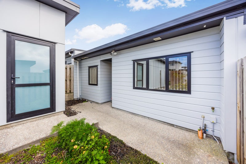7 Kapuarangi Lane, Papakura, Papakura - Carousel 16