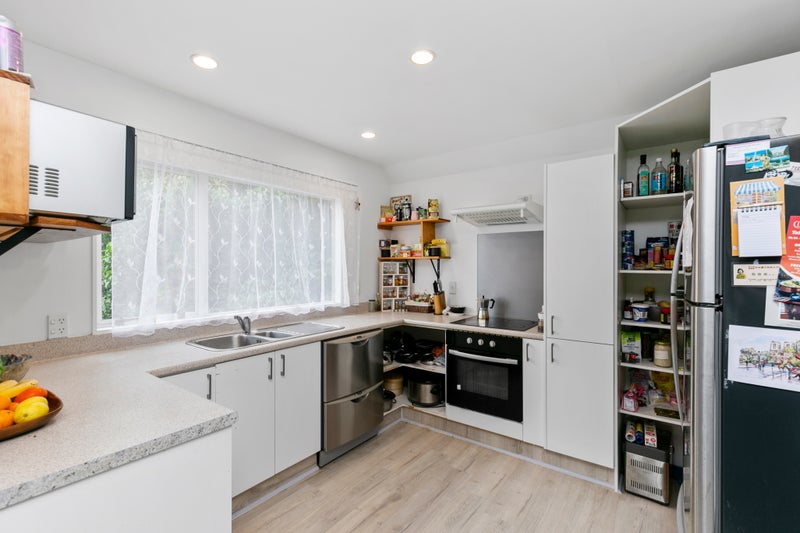 9/33 Hiropi Street, Newtown, Wellington - Carousel 2