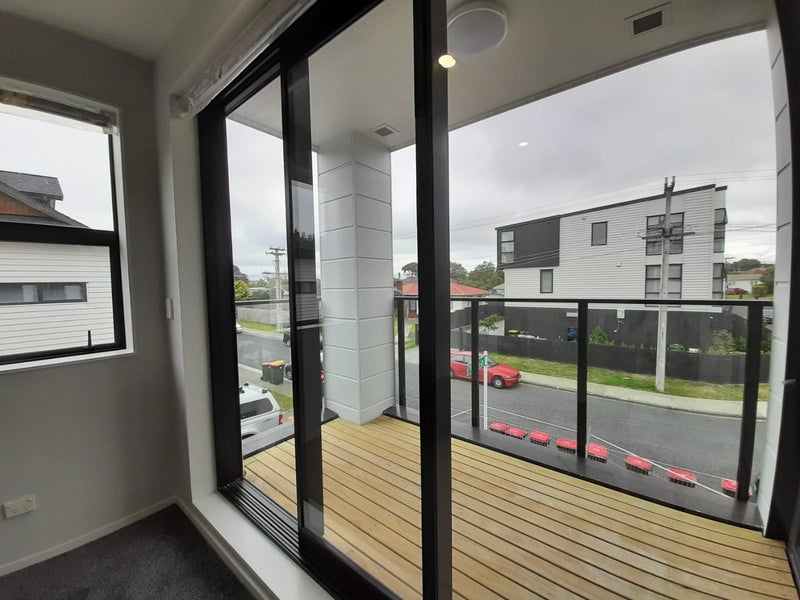 205/98 Haverstock Road, Sandringham, Auckland - Carousel 11