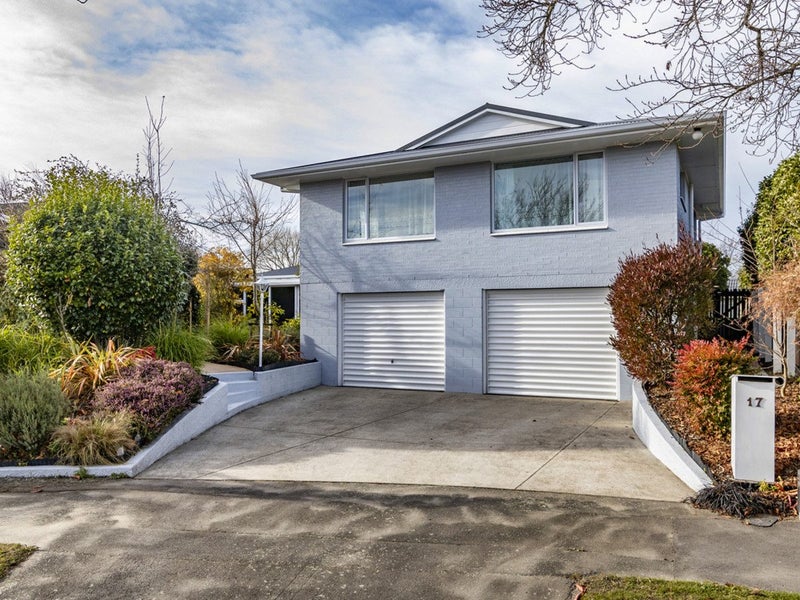 17 Hillcrest Place, Avonhead, Christchurch - Carousel 1
