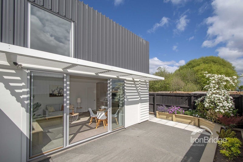 14/93 Packe Street, Edgeware, Christchurch - Carousel 11