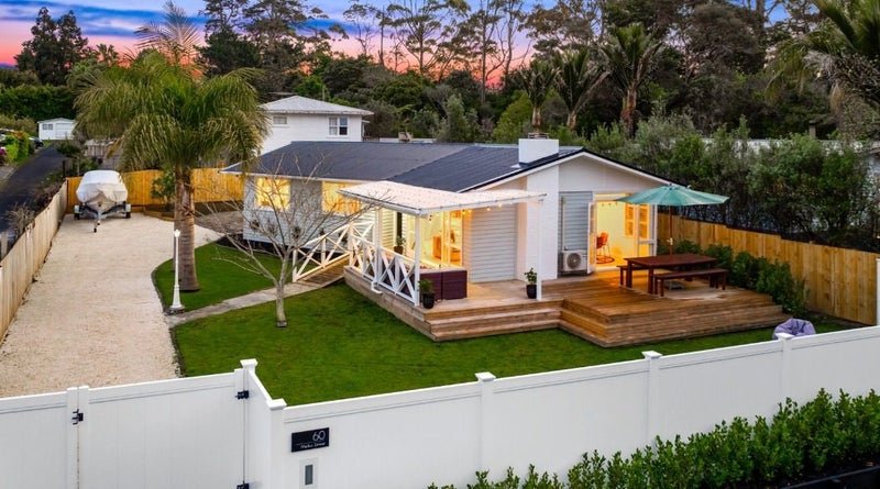 60 Melba Street, Beach Haven, Auckland - Carousel 1