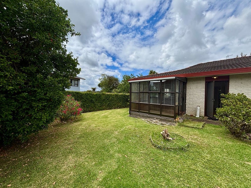 5/23 Kings Road, Panmure, Auckland - Carousel 2