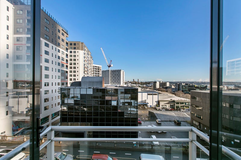 3A/92 Nelson Street, Auckland Central, Auckland - Carousel 1