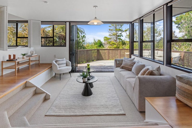 33 Woodlands Crescent, Browns Bay, Auckland - Carousel 2