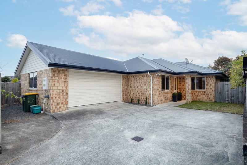 17 Edward Street, Grandview Heights, Hamilton - Carousel 19