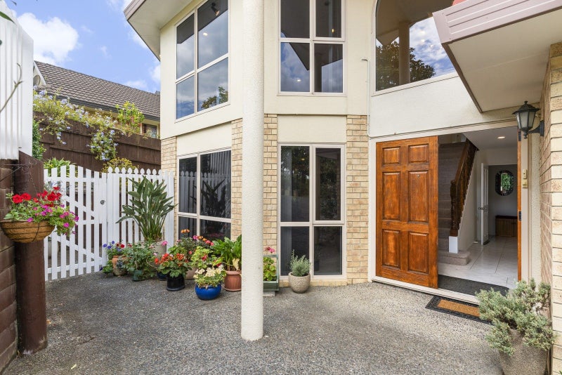 64 Whitford Road, Botany Downs, Auckland - Carousel 2