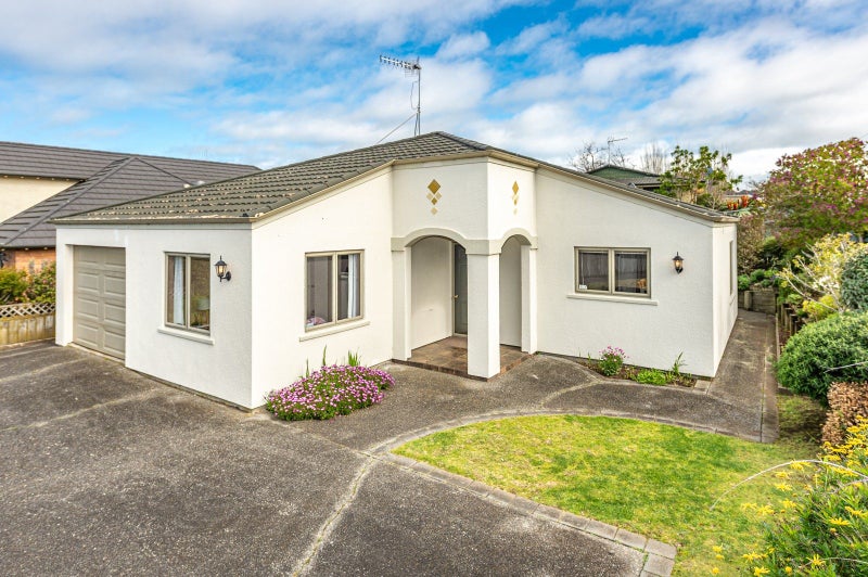 9A York Street, Gonville, Whanganui - Carousel 1