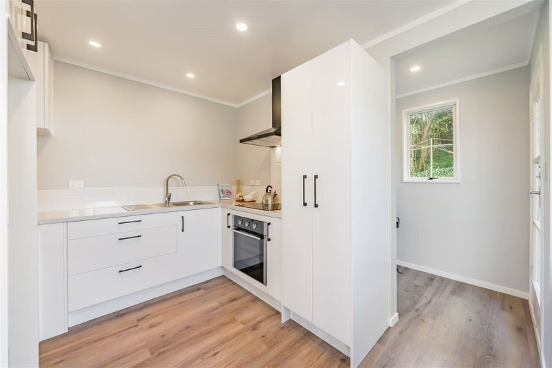 7A Eastview Grove, Normandale, Lower Hutt - Carousel 1