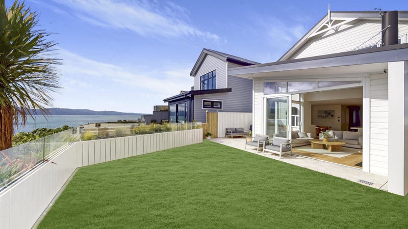 57 Roxburgh Street, Mount Victoria, Wellington - Carousel 2