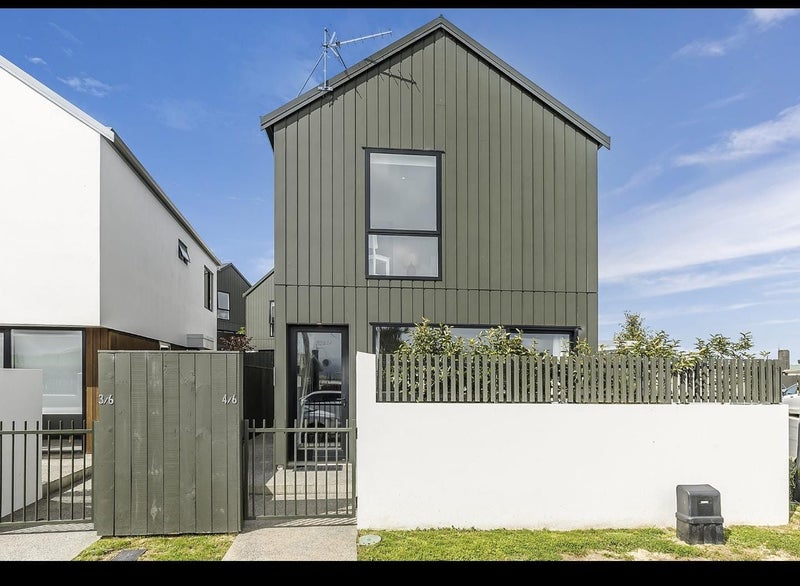 4/6 Oswald Crescent, Paparangi, Wellington - Carousel 2