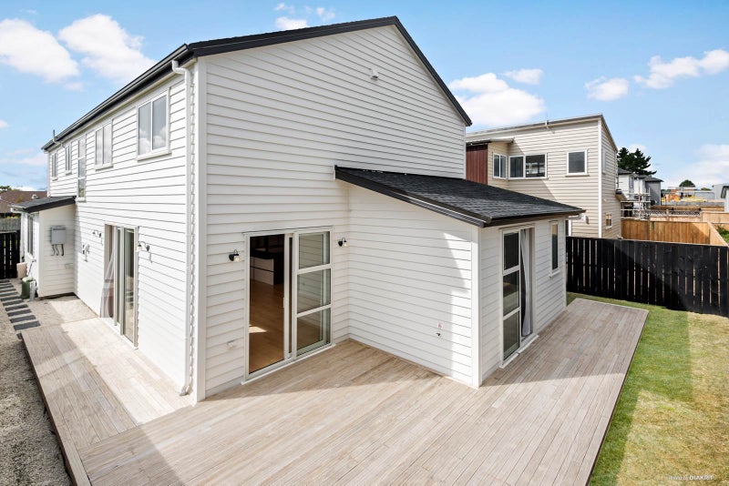 9 Wicket Lane, Whenuapai, Auckland - Carousel 2
