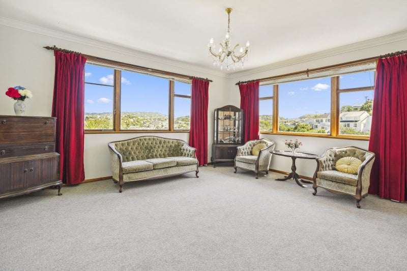 28 Ashleigh Crescent, Miramar, Wellington - Carousel 2