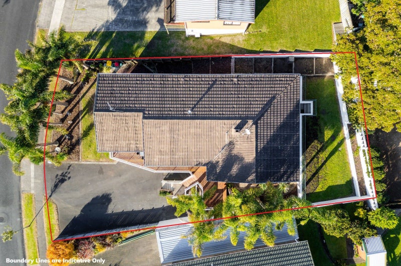 42 Gilbass Avenue, Hamilton Lake, Hamilton - Carousel 26