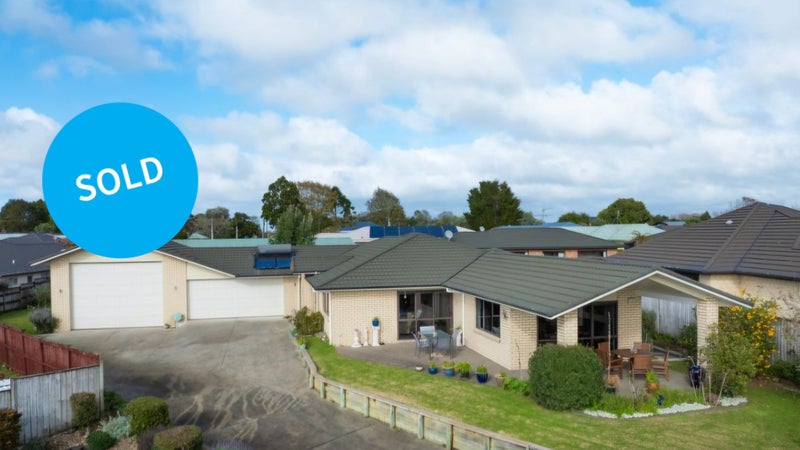 11 Glenbogle Drive, Buckland, Pukekohe - Carousel 1
