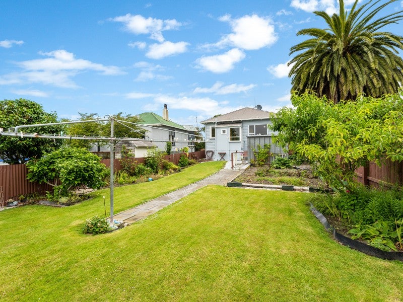 28 Ouse Street, Oamaru - Carousel 2