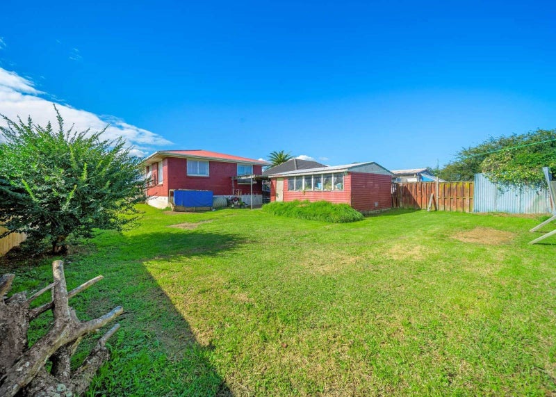 9 Doughty Place, Otara, Auckland - Carousel 2