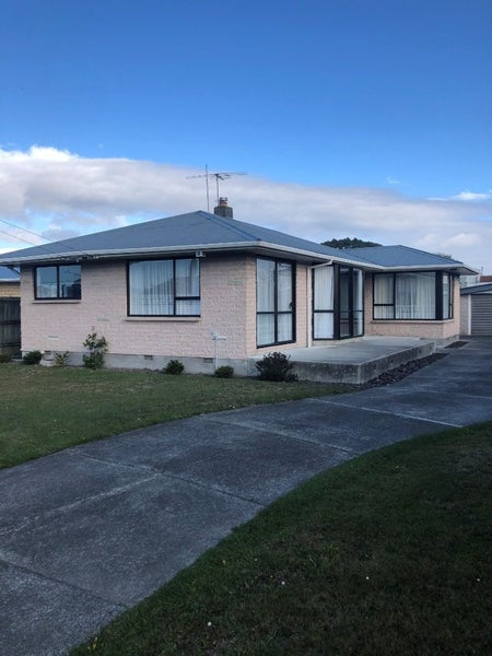 7 Compton Street, Woolston, Christchurch - Carousel 1