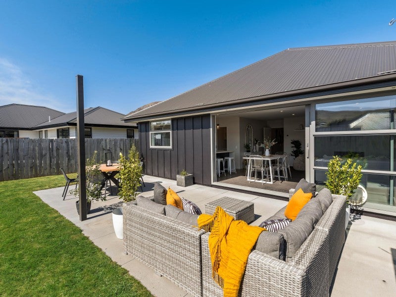 7 Violet Way, Lower Shotover, Lower Shotover - Carousel 2