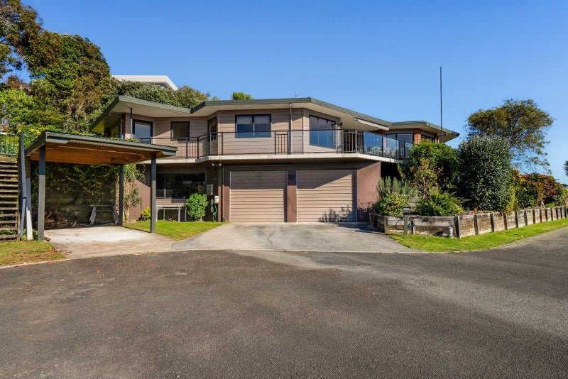 23F Veale Road, Frankleigh Park, New Plymouth - Carousel 1