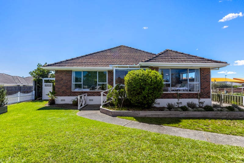 1/44 Elliot Street, Howick, Auckland - Carousel 31