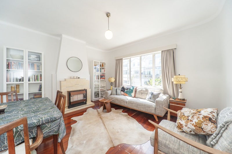 3/9 Hawker Street, Mount Victoria, Wellington - Carousel 1