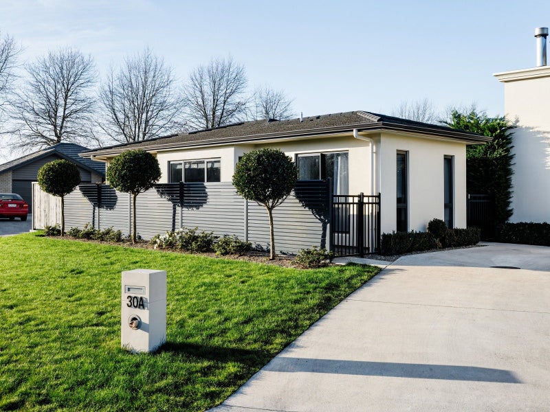 30 Nielsen Gardens, Rototuna, Hamilton - Carousel 1