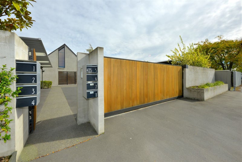 8/435 Madras Street, St Albans, Christchurch - Carousel 2
