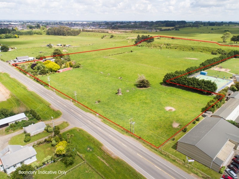 577 Napier Road, Whakarongo, Palmerston North - Carousel 1
