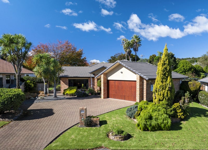 14 Honeysuckle Lane, Ohauiti, Tauranga - Carousel 1