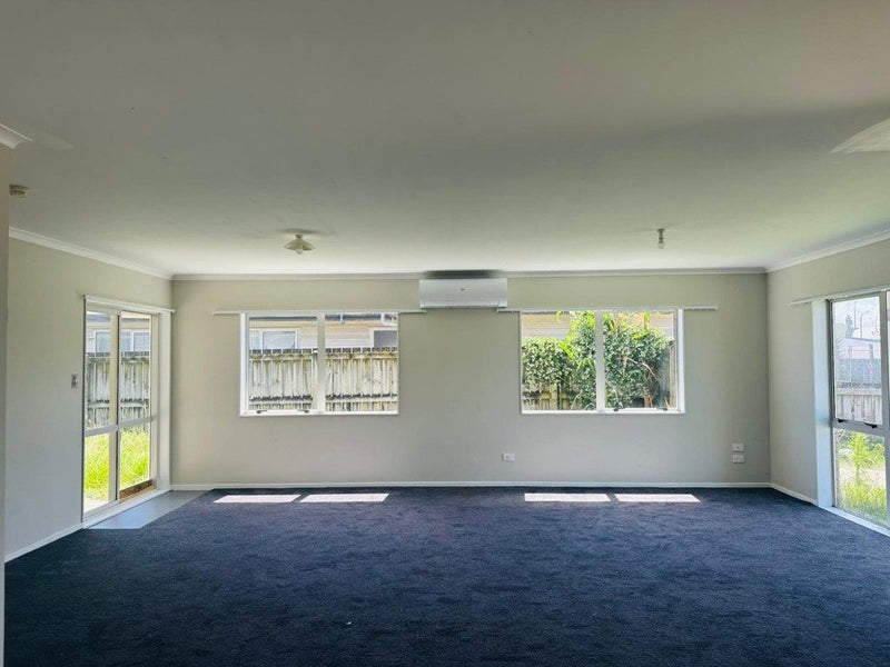 53C Hall Avenue, Mangere, Auckland - Carousel 2