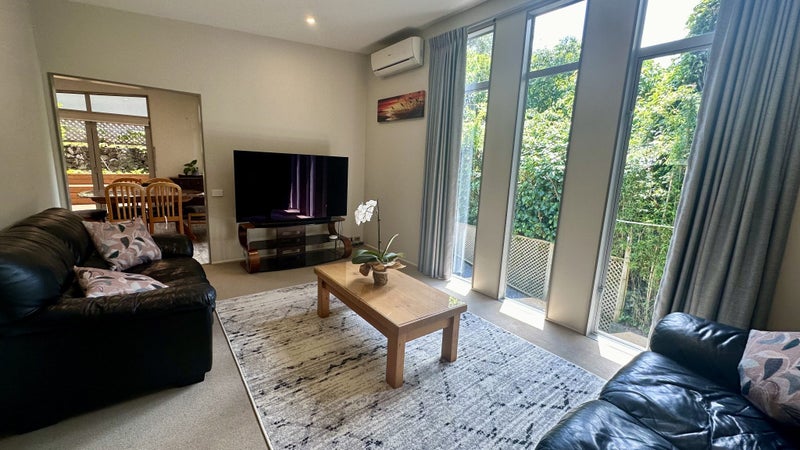 82 Taylors Road, Mount Albert, Auckland - Carousel 2