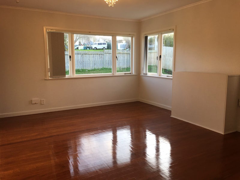 13 Christmas Road, Manurewa, Auckland - Carousel 2