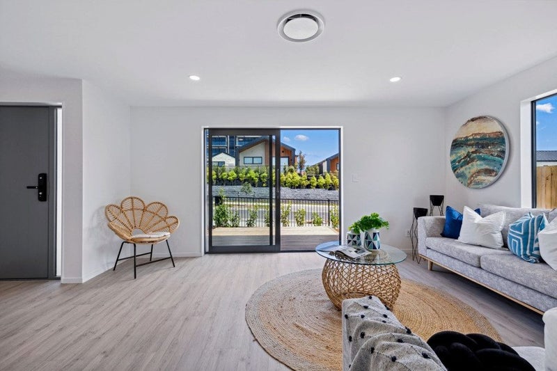 40 Vintry Drive, Huapai, Kumeu - Carousel 2