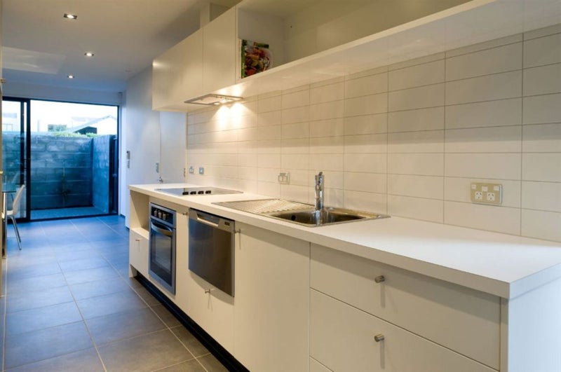 95 Canon Street, St Albans, Christchurch - Carousel 2