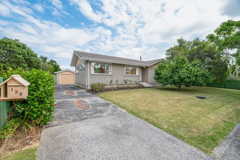 123 Muir Avenue, Mangere Bridge, Auckland - Carousel 1