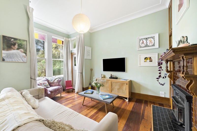 113 Hamilton Road, Hataitai, Wellington - Carousel 1