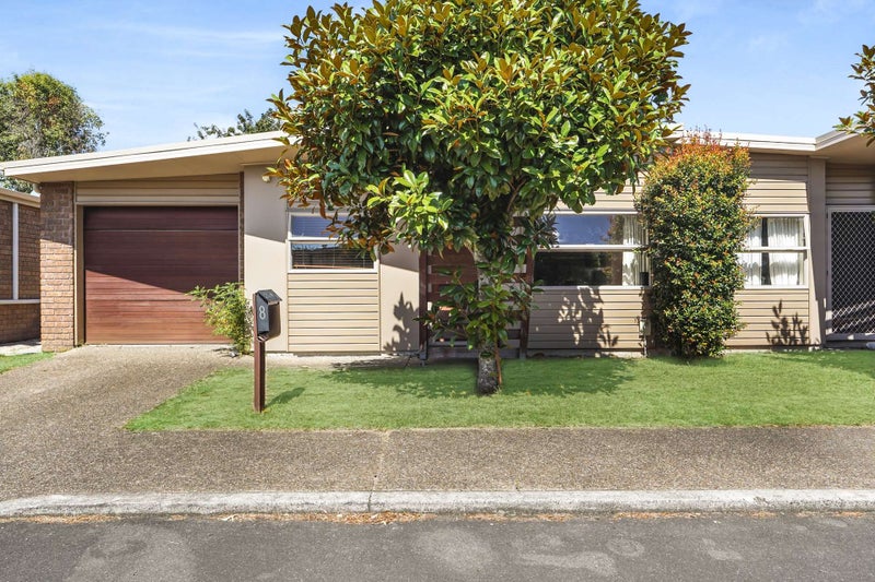8/46 Peachgrove Road, Hamilton East, Hamilton - Carousel 1
