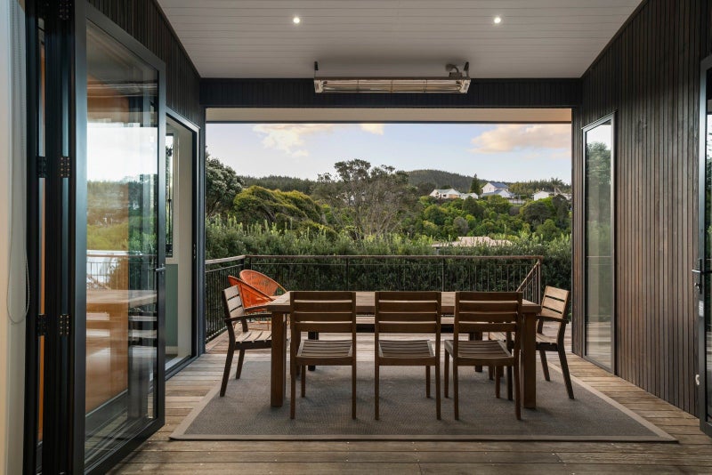 200 Onemana Drive, Onemana, Whangamatā - Carousel 2