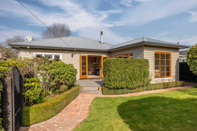 33 Galway Avenue, Bryndwr, Christchurch - Carousel 1