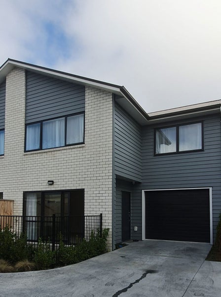 3/29 Beatty Street, Melville, Hamilton - Carousel 1