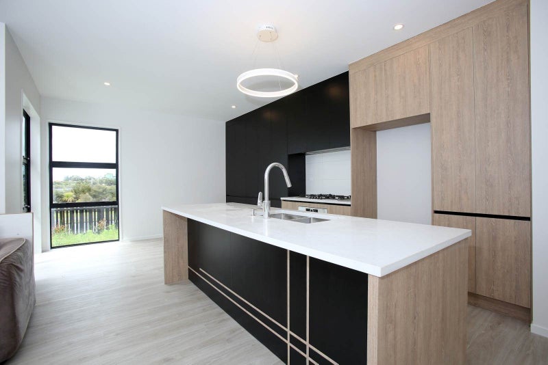 47 Westgate Drive, Westgate, Auckland - Carousel 2