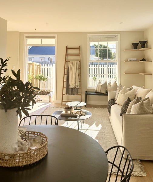 51 Moa Road, Point Chevalier, Auckland - Carousel 2