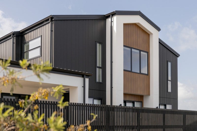 2 Atutahi Lane, Papamoa Beach, Papamoa - Carousel 2