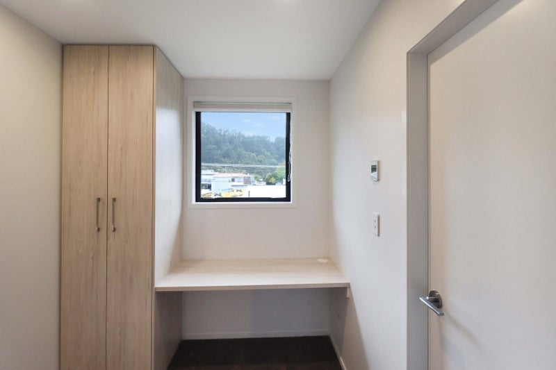 12/3 Johnston Grove, Taita, Lower Hutt - Carousel 7