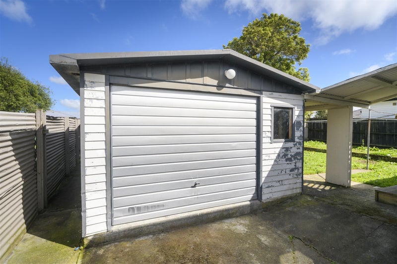 30 Manawatu Street, Hokowhitu, Palmerston North - Carousel 11