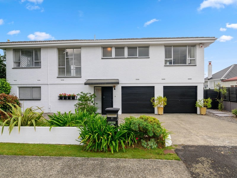 17 Grey Street, Glenholme, Rotorua - Carousel 2